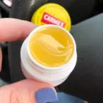 كارميكس مرطب الشفايف الطبي الأمريكي الأصلي علبة Carmex Moisturizing Lip Balm For Dry Chapped Lip jar