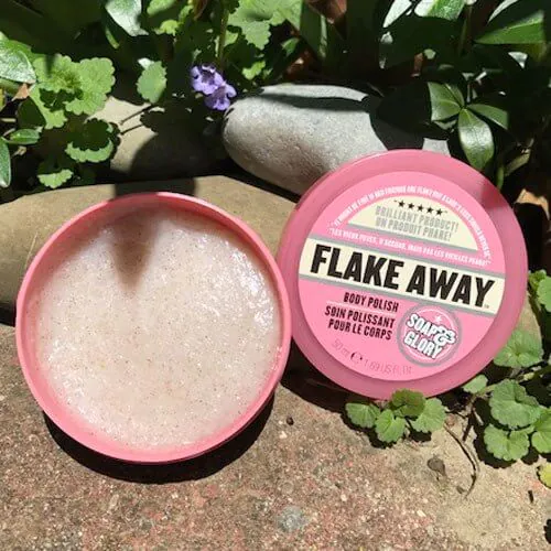 سكرب-الجسم-فلاك-أواي-من-سوب-اند-جلوري-Soap-&-Glory-Flake-Away-Shea-Butter-Sugar-And-Apricot-Seed-Spa-Body-Scrub