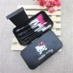 فرش كيتي ٧ قطع حجم صغير للحقيبة set Hello kitty Makeup brush suit Cute box (2)