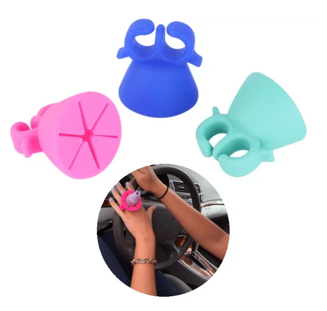 هولدر المناكير The Wearable Nail Polish Holder (7)