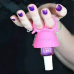 هولدر المناكير The Wearable Nail Polish Holder (7)